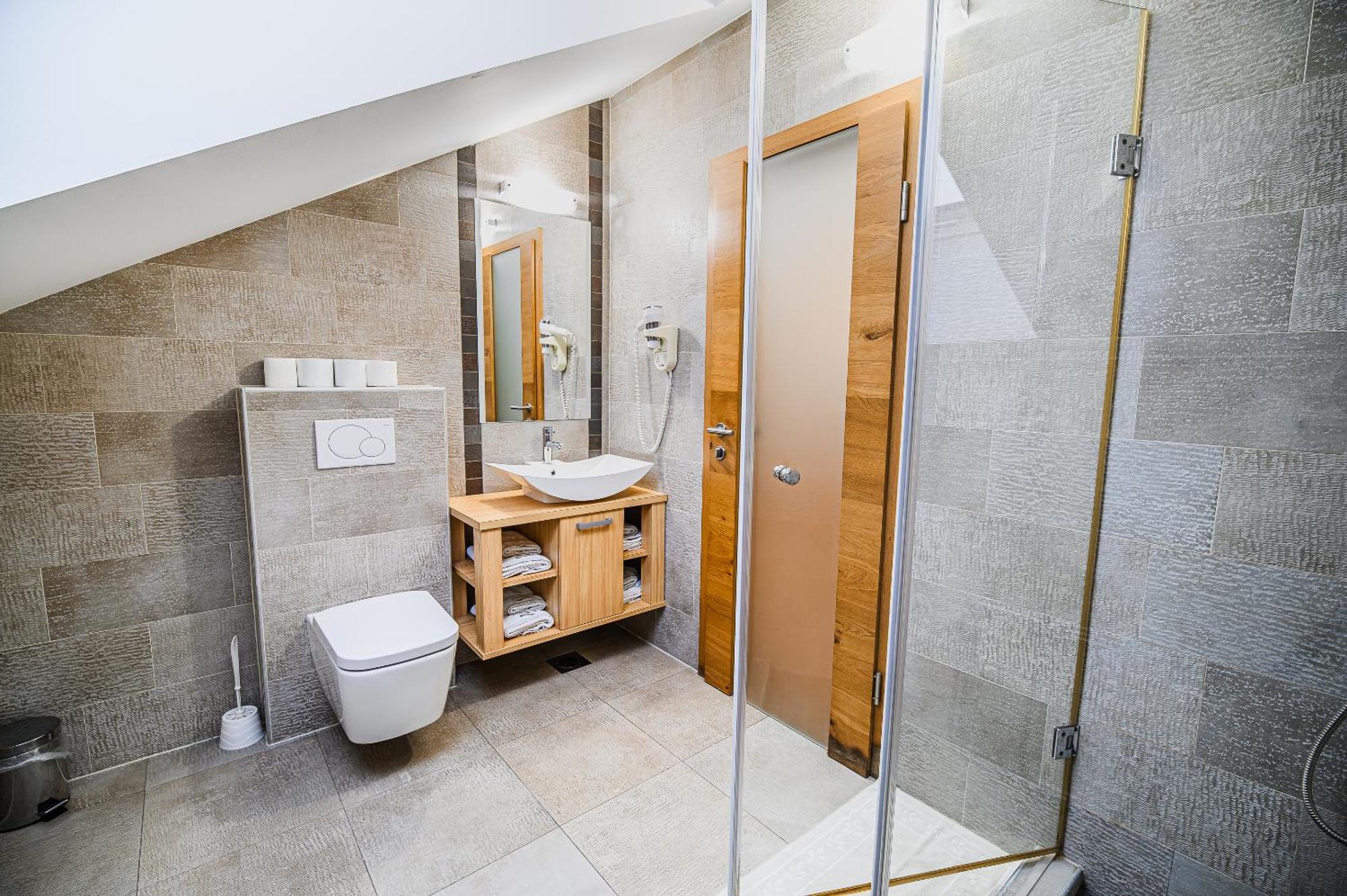 Apartments Maleric With Indoor Pool And Wellness Dragatuš 객실 사진