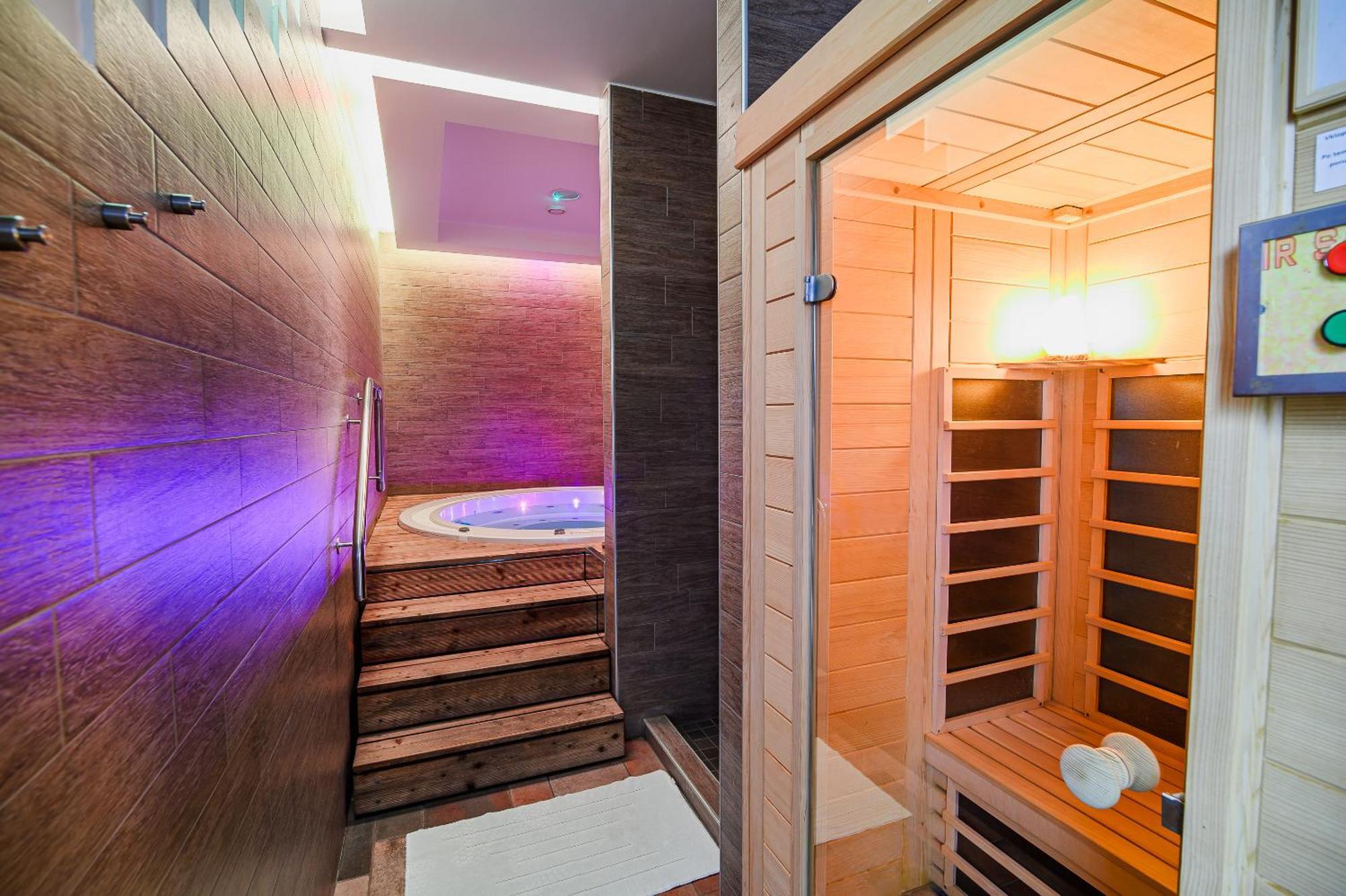 Apartments Maleric With Indoor Pool And Wellness Dragatuš 외부 사진