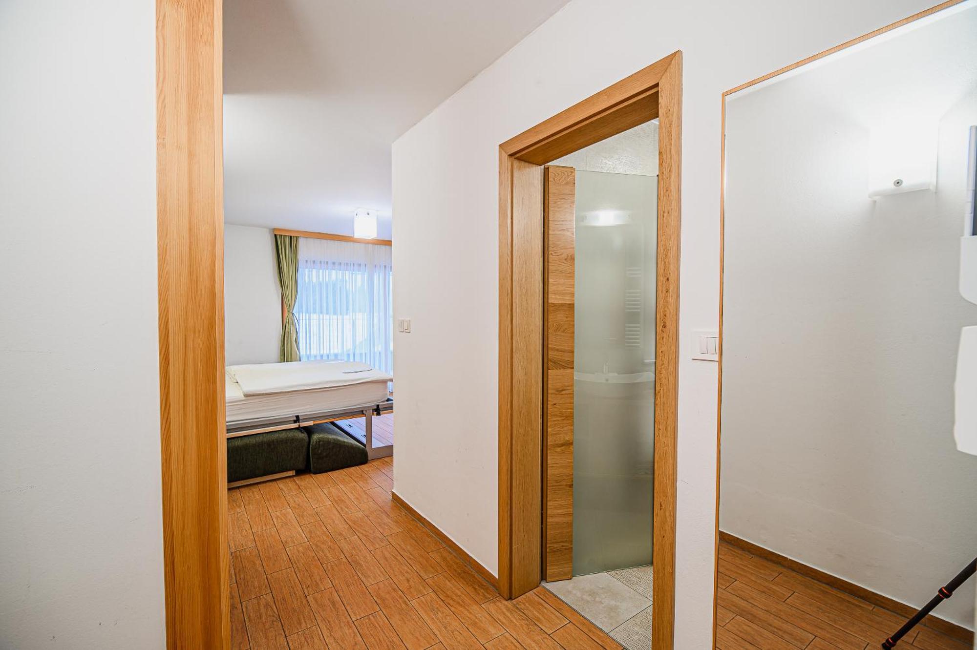 Apartments Maleric With Indoor Pool And Wellness Dragatuš 객실 사진