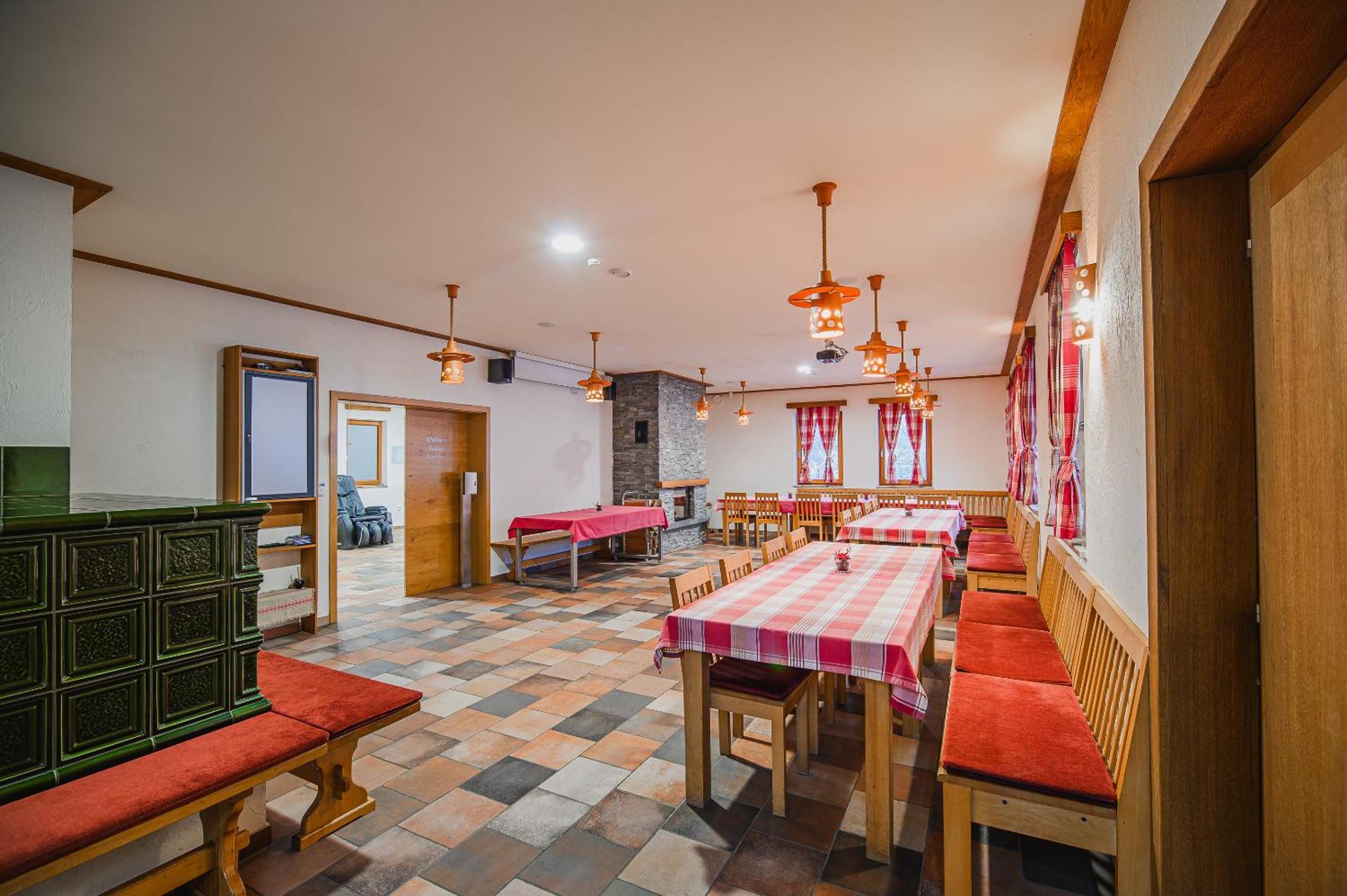 Apartments Maleric With Indoor Pool And Wellness Dragatuš 외부 사진
