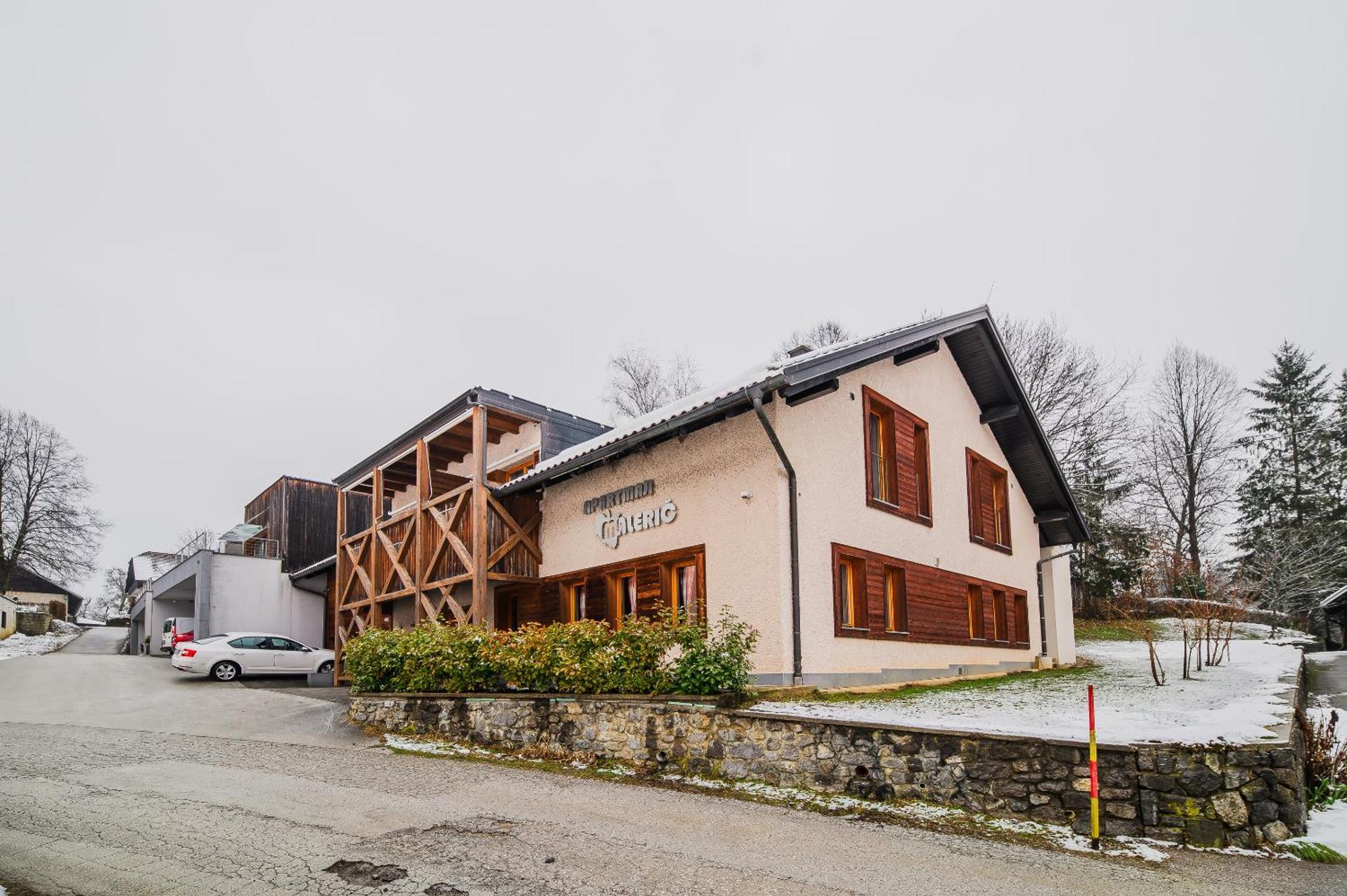 Apartments Maleric With Indoor Pool And Wellness Dragatuš 외부 사진