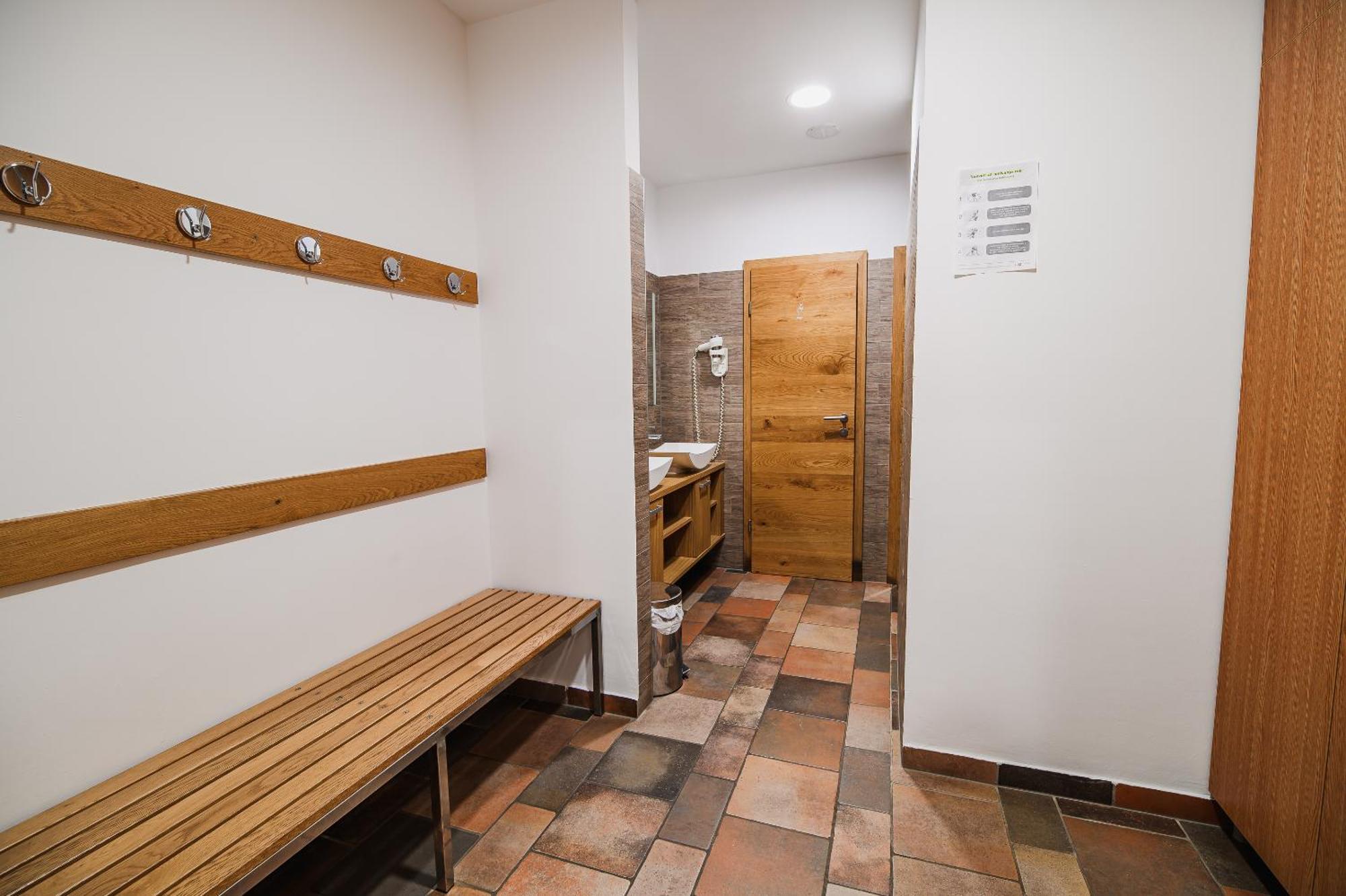 Apartments Maleric With Indoor Pool And Wellness Dragatuš 외부 사진