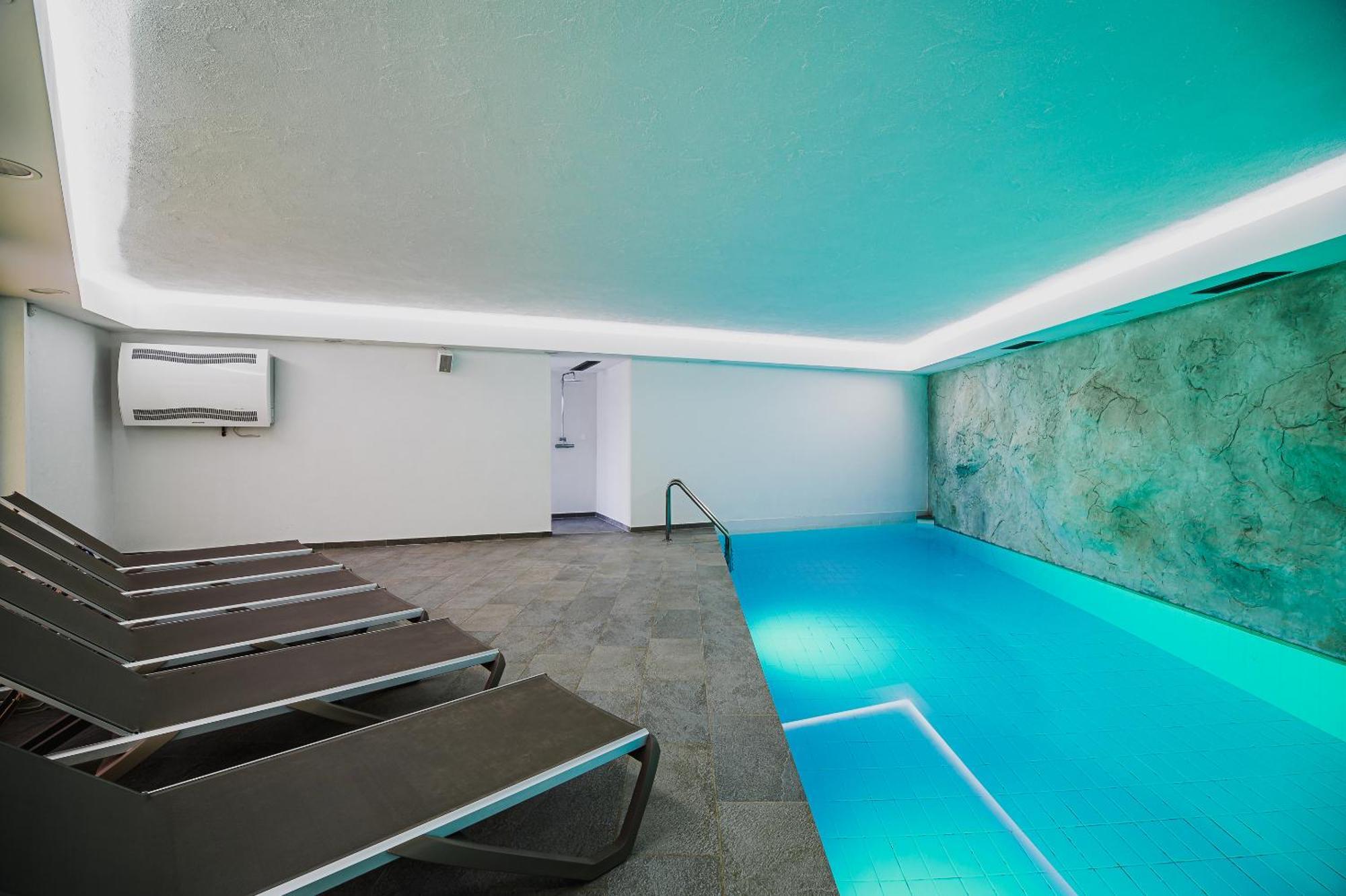 Apartments Maleric With Indoor Pool And Wellness Dragatuš 외부 사진